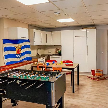 Gorgeous Home In Scharendijke With Kitchen Dış mekan fotoğraf