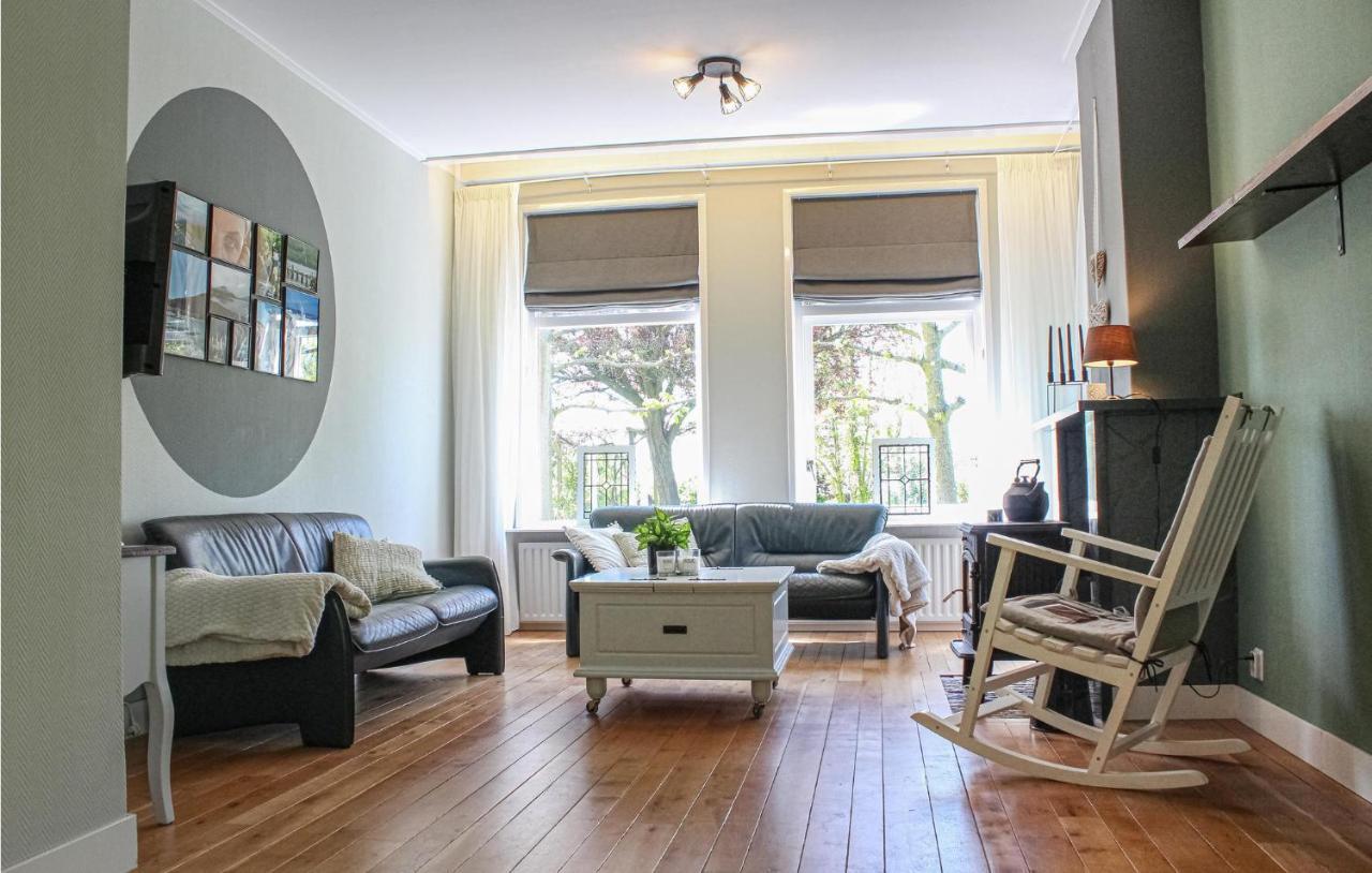 Gorgeous Home In Scharendijke With Kitchen Dış mekan fotoğraf